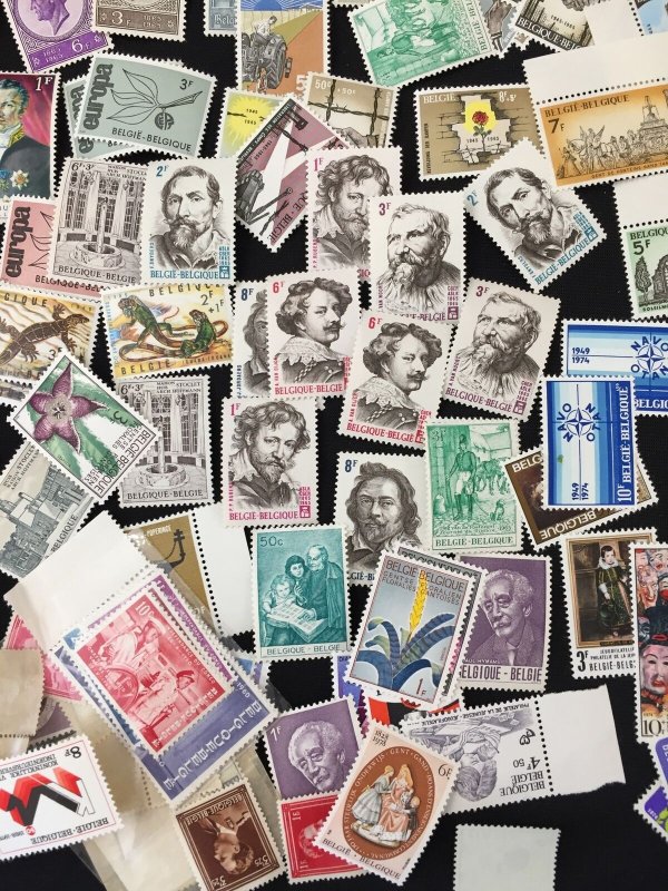 Belgium Mid/Modern Unused MNH MH Mixture(Few 100)DW741 