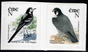 Ireland Scott 1494-1495 self adhesive Bird stamp pair from booklet