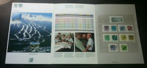 Canada Calgary Olympic Winter Games 1988 Sport (folder set) MNH *rare