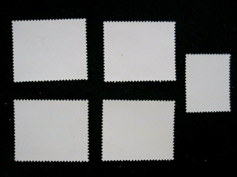 MALAYSIA - SCOTT# 87-91 - MH - CAT VAL $12.50