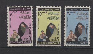 Kuwait #269-71  (1966 Mothers Day set) VFMNH CV $2.55