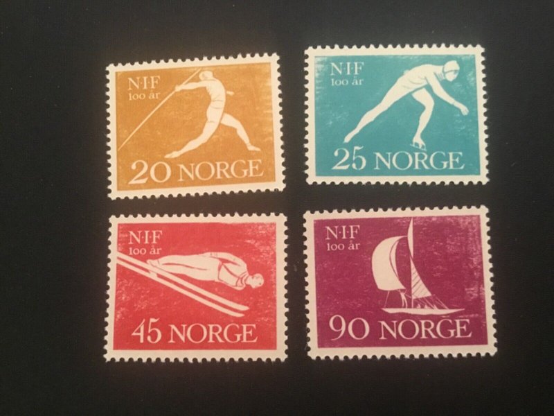 ICOLLECTZONE Norway 389-92 VF NH sports