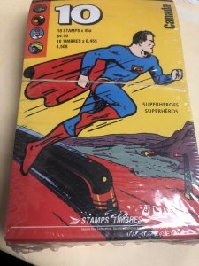 RARE 1995 CANADA POST CANADIAN SUPERHEROES BOOK OF 10 STAMPS  MINT SUPERMAN