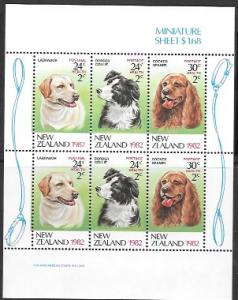 New Zealand #B114a Mini sheet 1982. Dogs Labrador, Border Collie, Cocker Spaniel