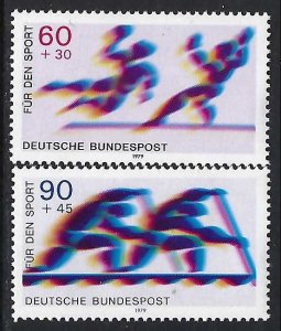 Germany B562-63 MNH M784-3