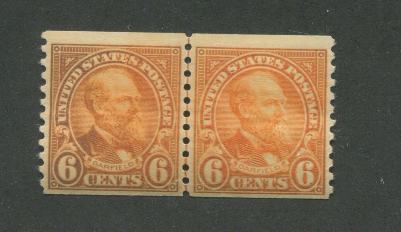 1932 United States Postage Stamp #723 Mint Never Hinged F/VF OG Joint Line Pair