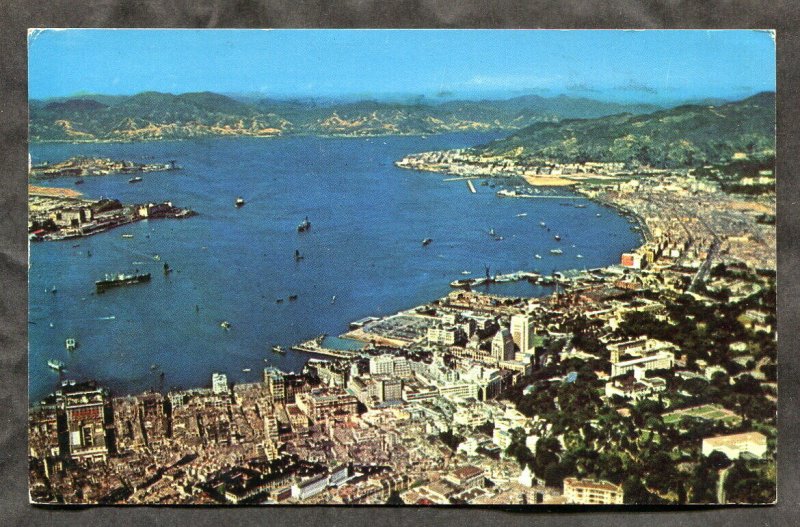 3322 - HONG KONG 1956 Airmail Postcard to USA. Kowloon Bay. $1 Definitive