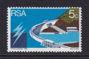 South Africa #369 MNH 1972  Verwoerd dam 5c