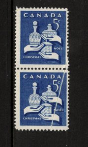 Canada #444 Mint Pair With Pre Print Paper Fold On Bottom Stamp - Top Hinged