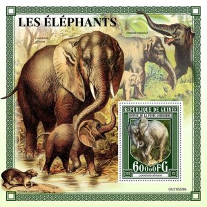 GUINEA - 2021 - Elephants - Perf Souv Sheet - Mint Never Hinged