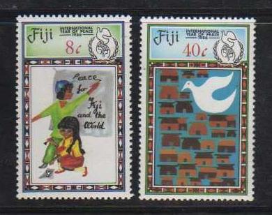 Fiji MNH sc# 549-50 Intl. Peace 2012CV $1.30