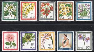 Niue 122-31 - Mint-NH - Flowers (1969) (cv $3.75)