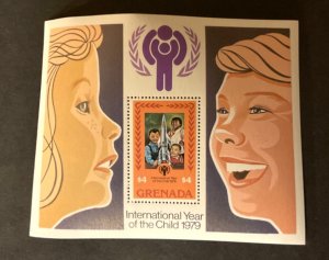 Grenada Scott #920 never hinged