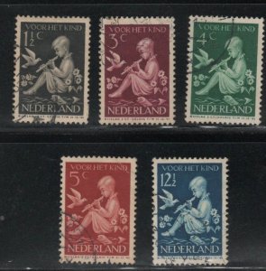 Netherlands Scott B108-B112  used  stamp set