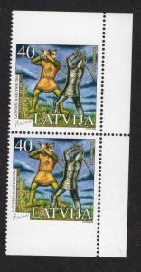 Latvia   #624   2005  MNH Plieksans pair