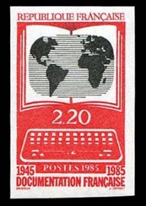 France, 1950-Present #1990 (YT 2391) Cat€15, 1985 National Information Syst...