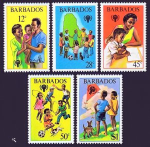 Barbados 1979 Sc#519/523 YEAR OF THE CHILD/DOGS & CAT/IYC Set (5) MNH