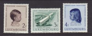 Luxembourg 326-328 Mint Hinged BIN