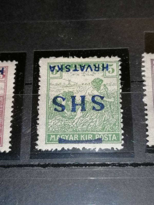 Yugoslavia 1918 Hungary stamps overprinted MH, inverted overprint set