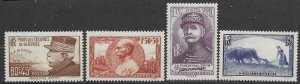 France B-97-100   1940   set 4   VF  Mint - hinged