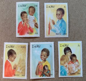 Zaire 1981 Christmas (Children), MNH. Scott 1037-1041, CV $6.25