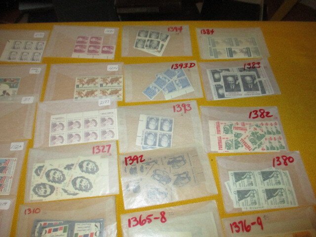 US COLLECTION IN PACKETS, ALL MINT MOSTLY MNH