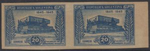 ARGENTINA 1945 Sc 546 GJ 925P TOP VALUE MARGINAL IMPERF PAIR HINGED MINT CV$75 