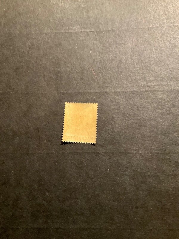 Stamps St Christopher Scott #8 never hinged