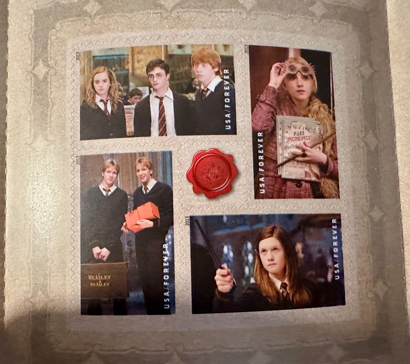 US # 4825-4844 BK 307 Complete Harry Potter booklet 20 forever stamps 2013 MNH