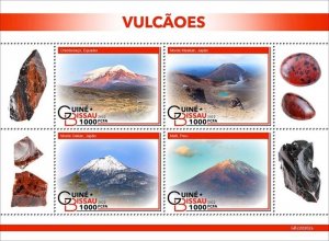 Guinea-Bissau - 2022 Volcanoes, Misti, Peru - 4 Stamp Sheet - GB220202a