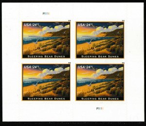 US 5258 Express Mail Sleeping Bear Dunes $24.70 sheet (4 stamps) MNH 2018