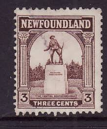 Newfoundland-Sc#133-used 3c brown War Memorial -1923-id#322-