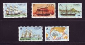 Guernsey Sc  367-1 1988 Ship Golden Spur stamp set NH