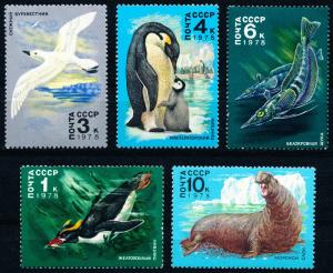 Russia #4679-4683 Multiple MNH