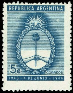 Argentina #518  MNH - Arms of Argentina (1944)