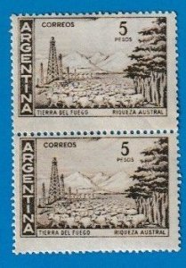 ARGENTINA SCOTT##887 1970 TIERRA del FUEGO - VERTICAL PAIR - MNH