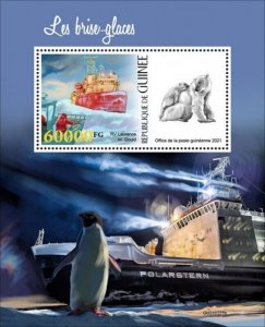 Guinea - 2021 Icebreaker Ships on Stamps - Stamp Souvenir Sheet - GU210335b