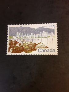 +Canada #601           MNH