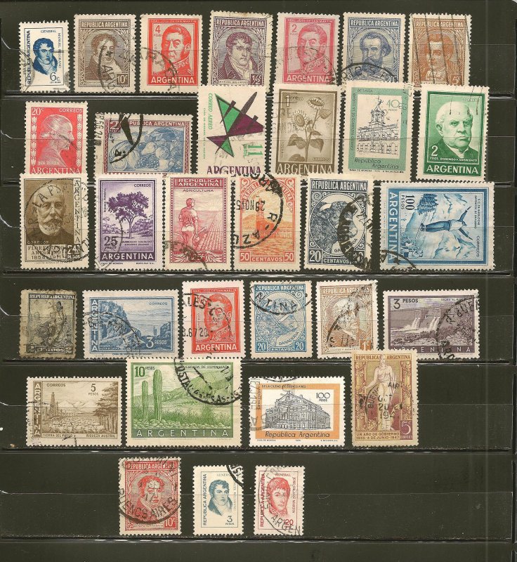 Argentina Collection of 32 Different Old Stamps Used