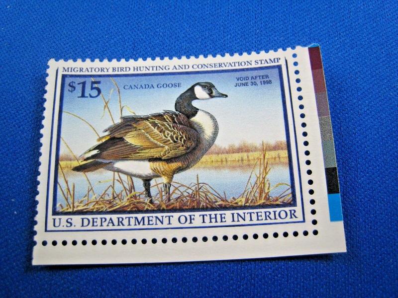 UNITED STATES  -  DUCK STAMP  -  SCOTT # RW64     MNH  