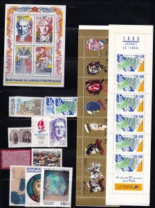 France 1990 -  MNH Year set + Booklets ....2  Scans