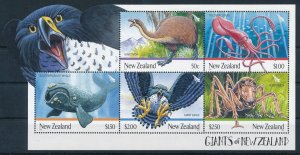 [111961] New Zealand 2009 Birds eagle moa Marine life whale Souvenir sheet MNH