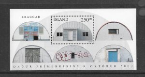 ICELAND-CLEARANCE- #1000 QUONSET HUTS S/S MNH