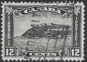 Canada 174   1930  12 cents   fine used