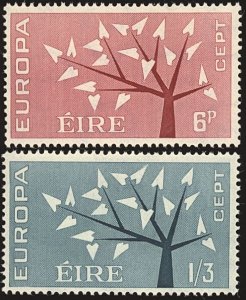 IRELAND Sc 184-85 VF/MNH - 1962 EUROPA - Tree With 19 Leaves