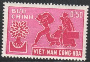 Vietnam Scott No. 132