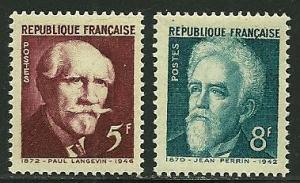 France # 608-9, Mint Never Hinge
