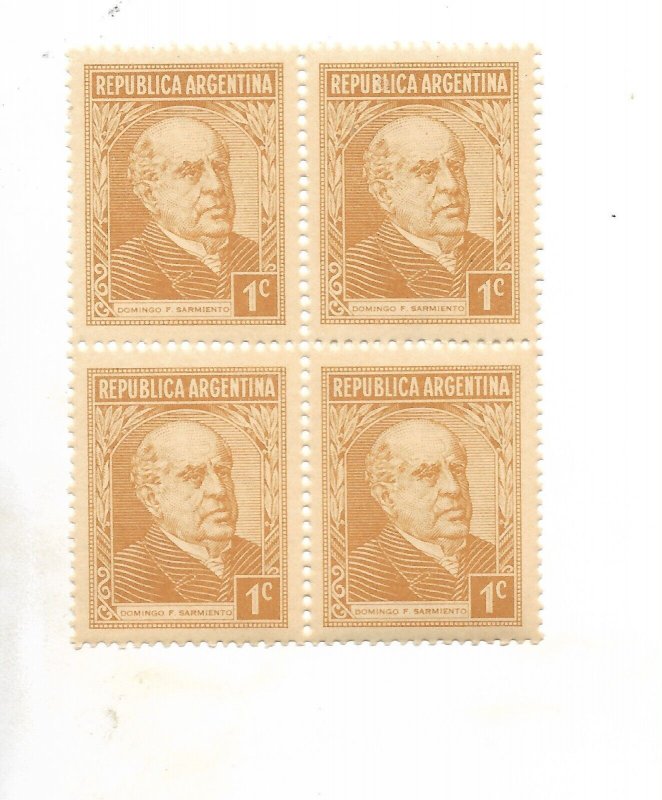 ARGENTINA YEAR 1935 PRESIDENT SARMIENTO  1 C BROWN NATIONAL PAPER BLOCK OF FOUR