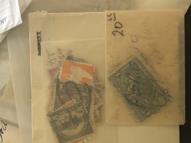 W.W. Stamps Mostly In Glassine’s Lots of Very Nice Items Might Find Some Gems