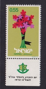 Israel #493  MNH 1972  with tab.  Memorial day  .  flowers